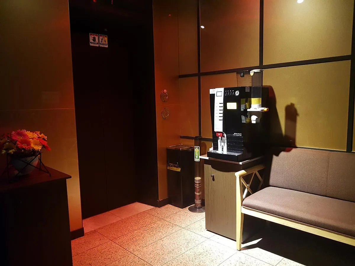 Vitamin Hotel Busan