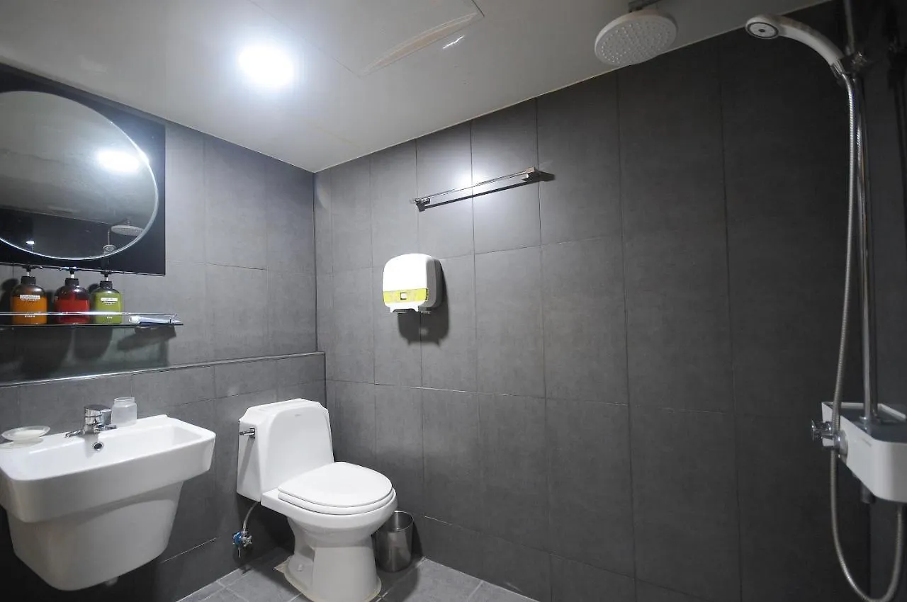 Vitamin Hotel Busan