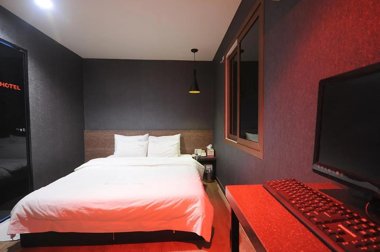 Vitamin Hotel Busan